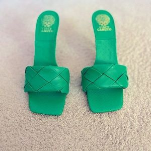 GREEN WOVEN-STRAP MULE